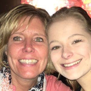 Meet your Posher, Janet